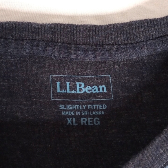 L. L. Bean Men's Washed Cotton Double-knit Crewneck Heathered Raglan Shirt - Picture 8 of 9